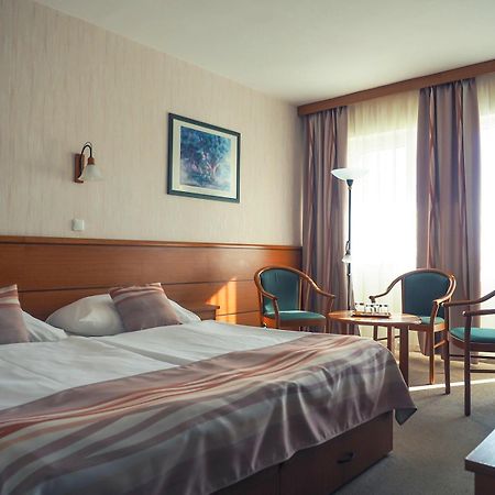 Hotel Panoráma Balatongyörök Kültér fotó